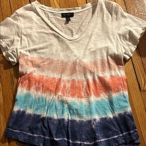 Jessica Simpson V-Neck Tie-Dye Tee in White, Orange, and Blue